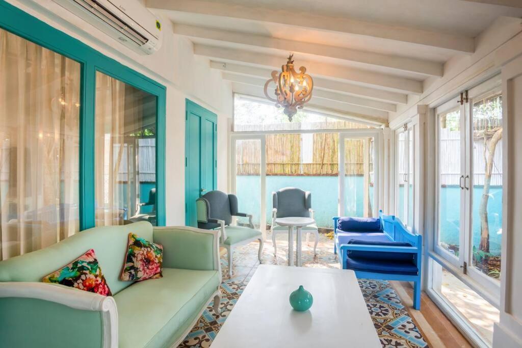 White Banyan Beach Villa, Candolim By The Acacia Villas Dış mekan fotoğraf